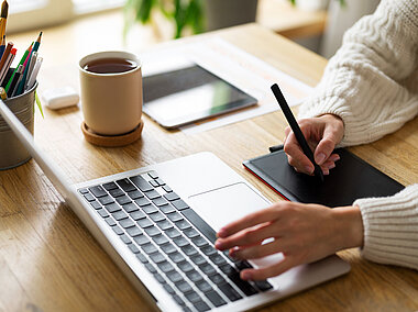 Arbeiten im Home-Office: Dokumente digital unterschreiben